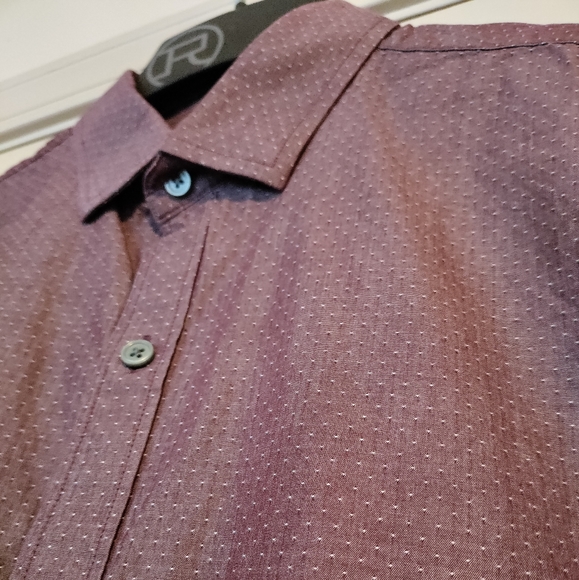 Short sleeve button down shirt - Picture 4 of 5
